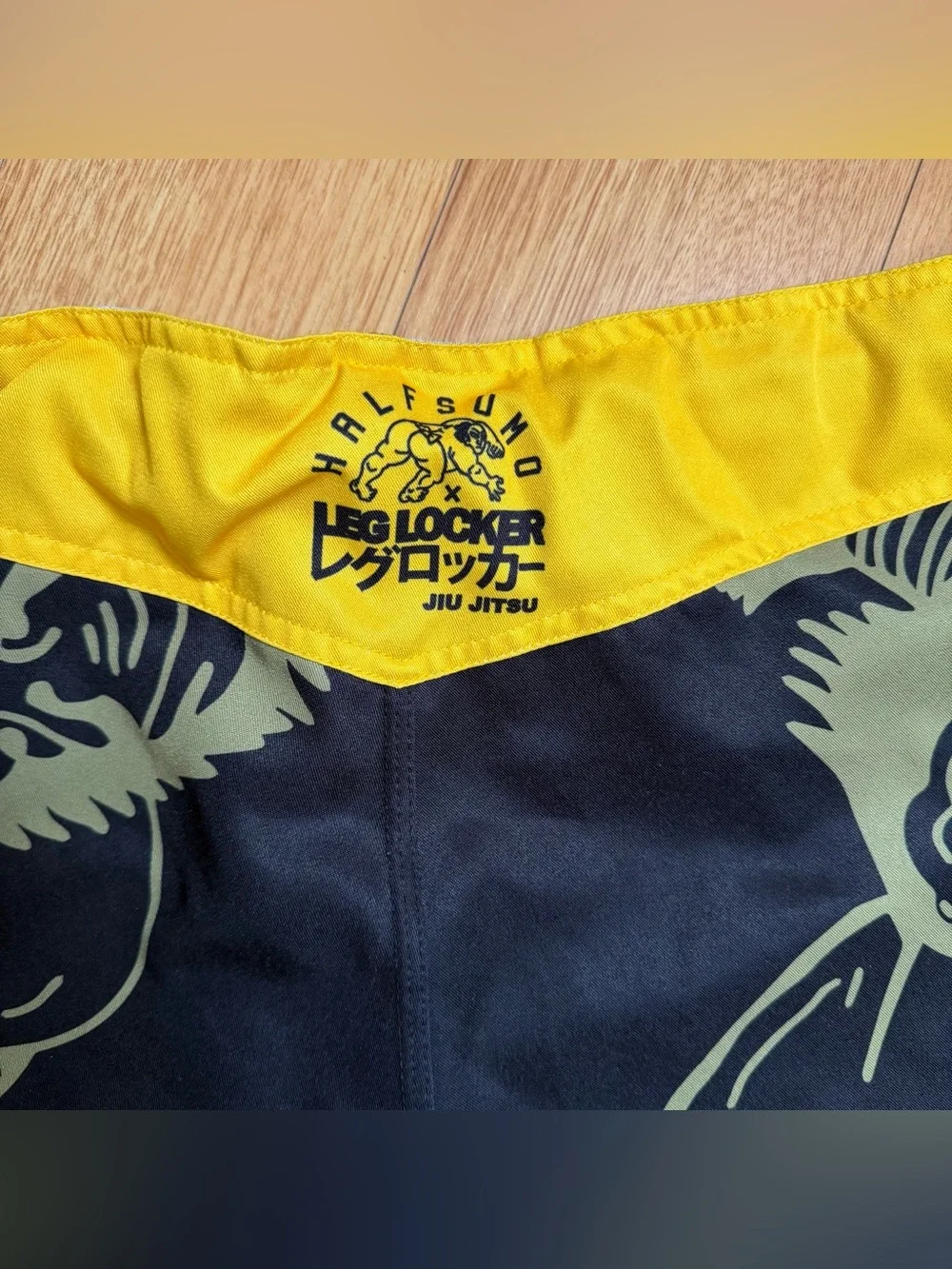 Leg locker half sumo